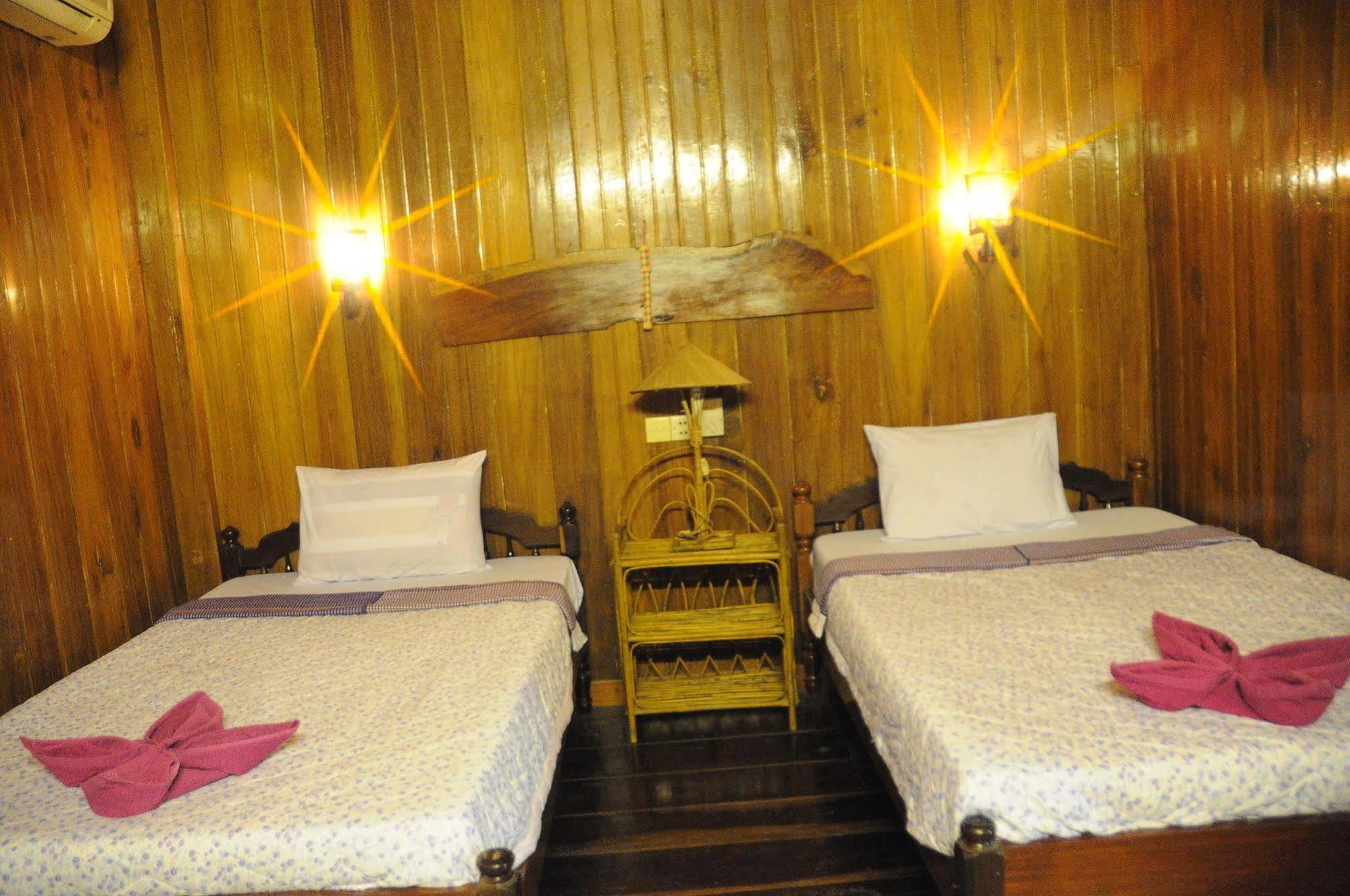 Big Lyna Villa & Homestay Siem Reap Exterior photo